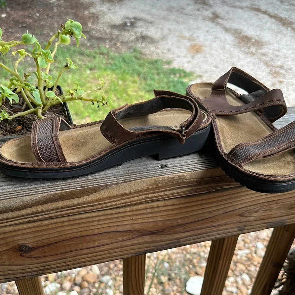 Naot Brown Sandals Classic Two-Strap Design - Picture 3 of 5